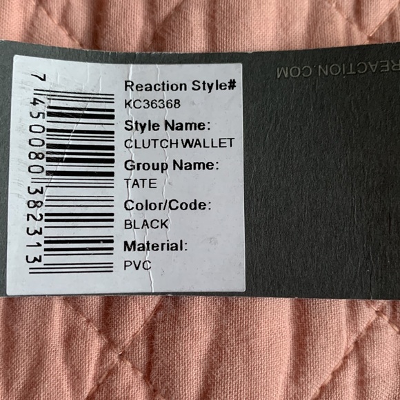 KENNETH COLE -  Black Clutch Wallet - pocketed interior card holder - Picture 7 of 8